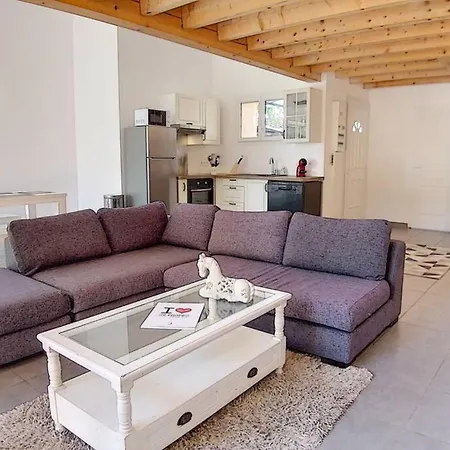 Jolie Petite Maison Style Loft, Ville Et Mer Ferienhaus